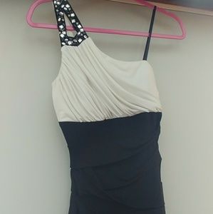 Womens black white cocktail dress size M